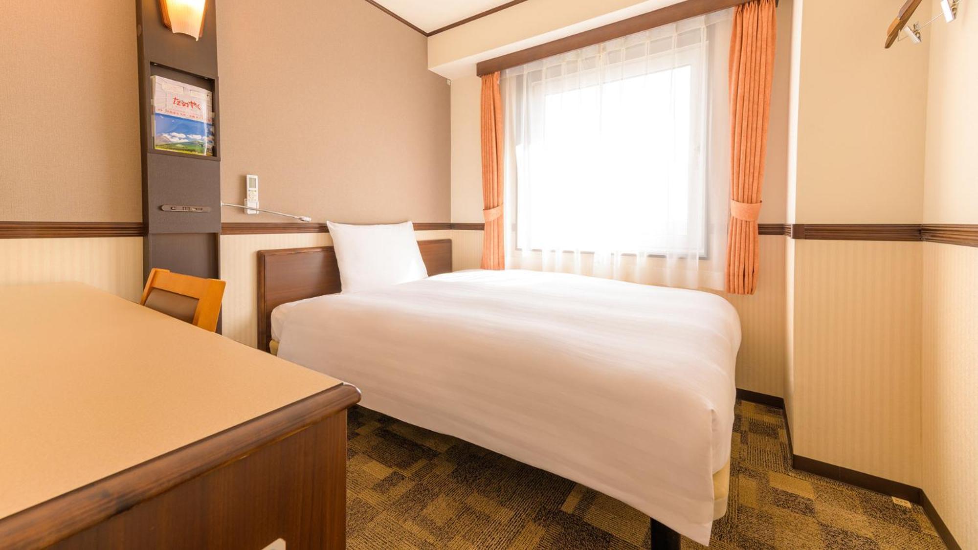 Toyoko Inn Hikone Eki Higashi Guchi Екстериор снимка